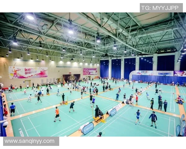 羽毛球赛场激战正酣青岛队迎战湖南队争夺胜利荣耀 羽毛球赛场激战正酣青岛队迎战湖南队争夺胜利荣耀